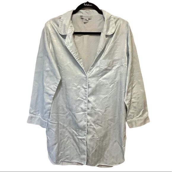 Vintage Vandemere Night Shirt - Picture 1 of 5